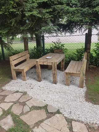 Апартаменты Belette Apartments Никшич Апартаменты с видом на сад-2